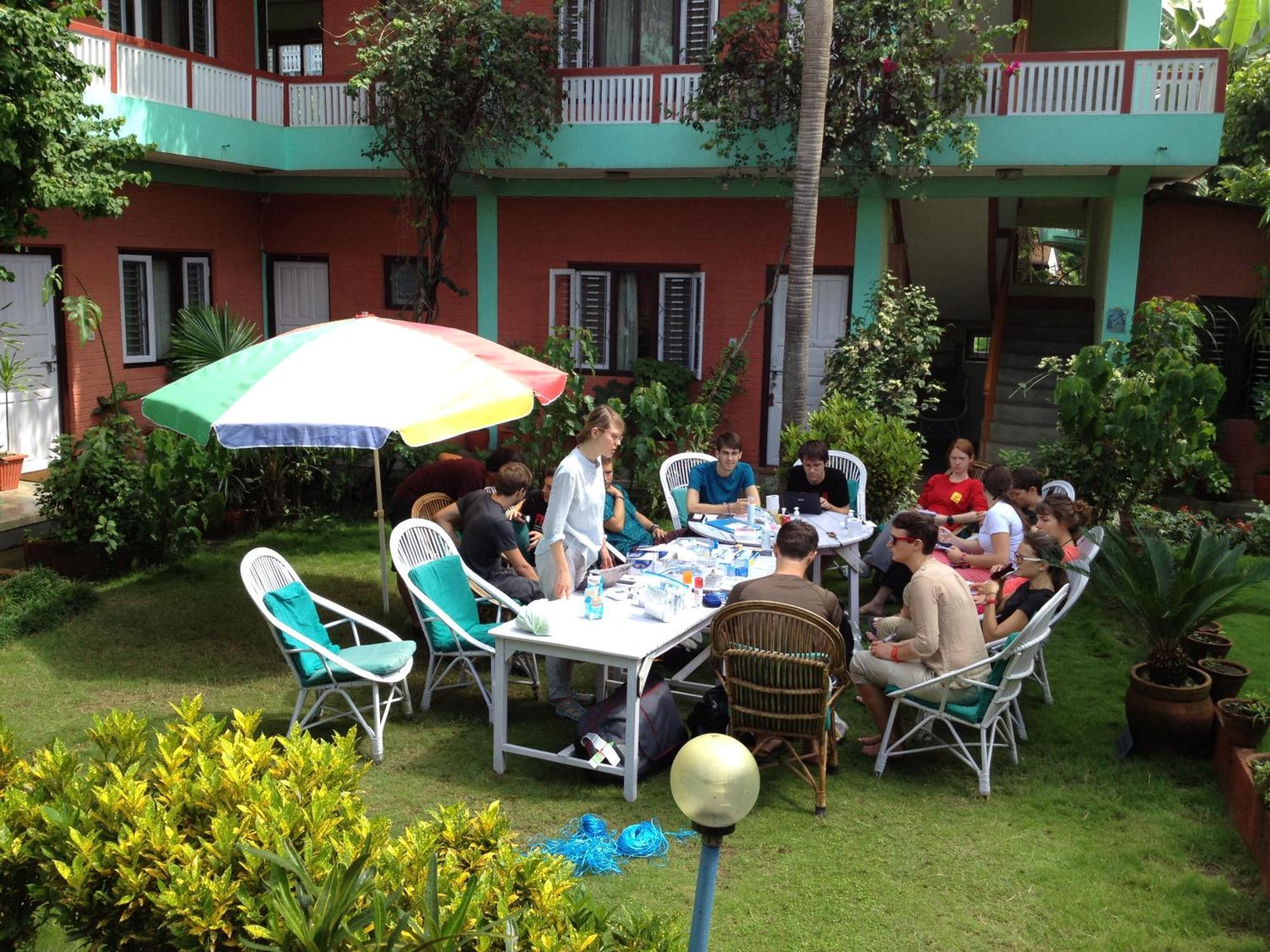 New Pokhara Lodge - Pokhara Lakeside Exterior foto