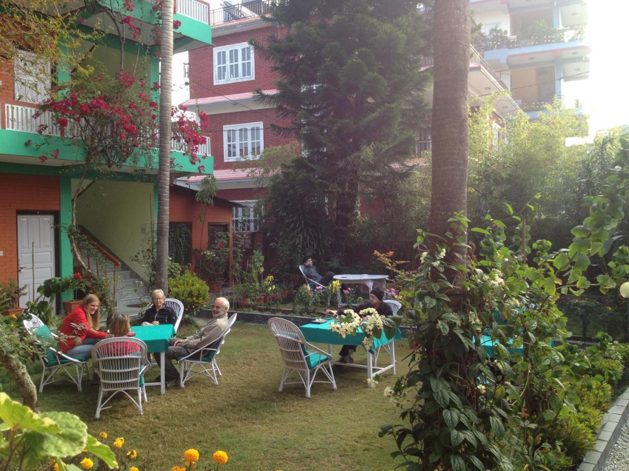 New Pokhara Lodge - Pokhara Lakeside Exterior foto
