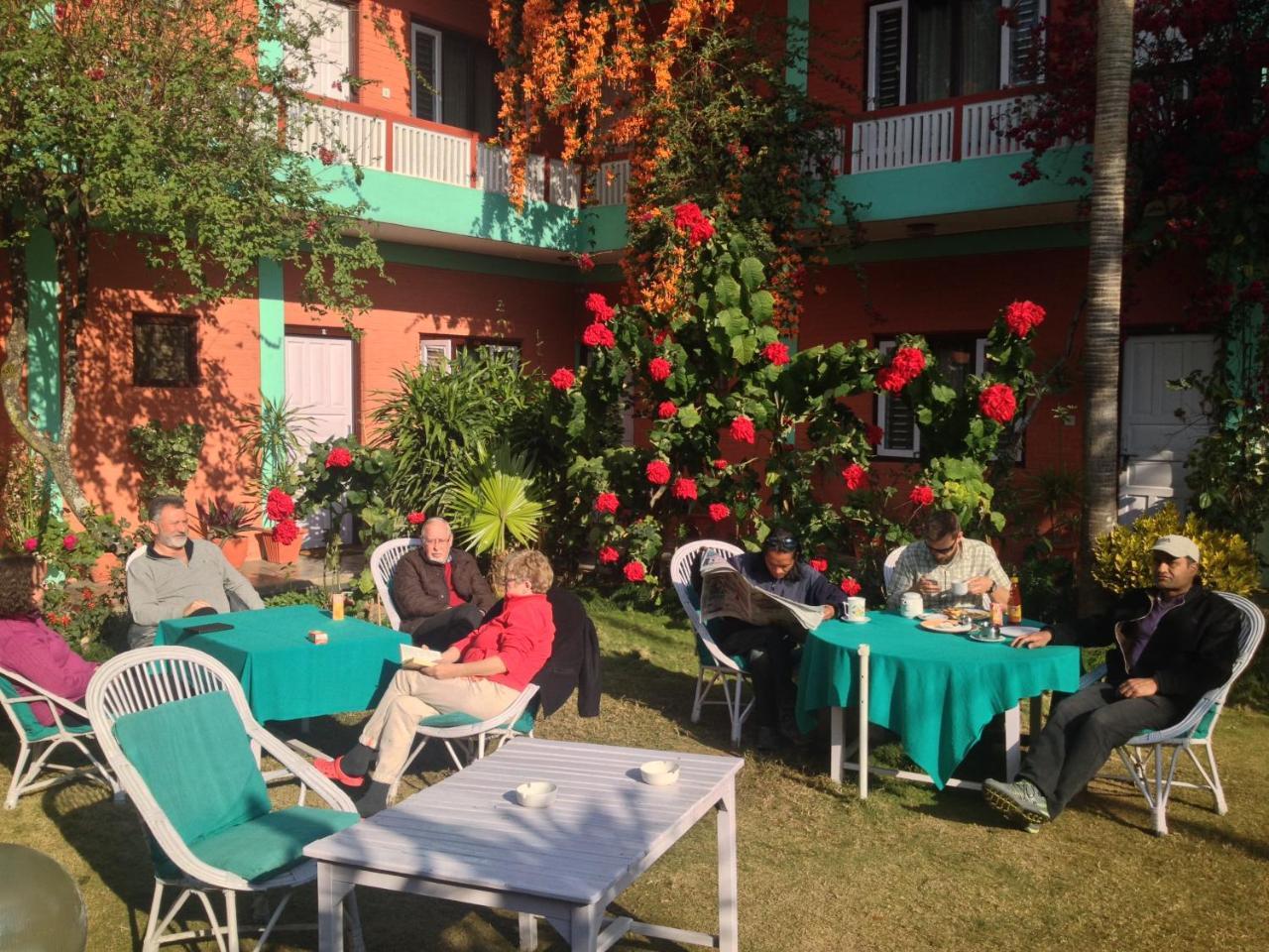 New Pokhara Lodge - Pokhara Lakeside Exterior foto